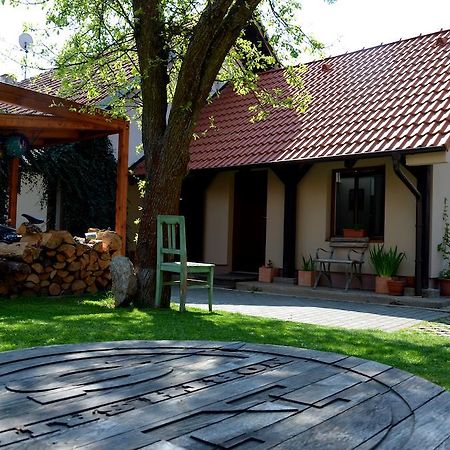 Penzion04 Hotell Třeboň Eksteriør bilde